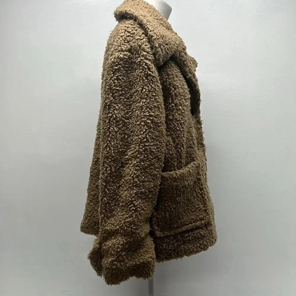 Free People Peacoat Teddy Sherpa Coat So Soft Cozy Button Light Brown Tan Medium - Picture 6 of 13